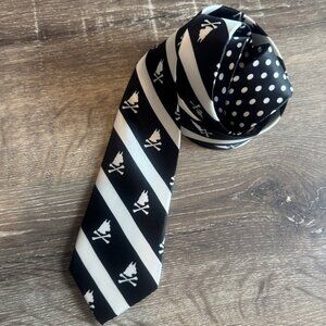 Nick Graham 100% Silk Novelty Black / White Men's Necktie